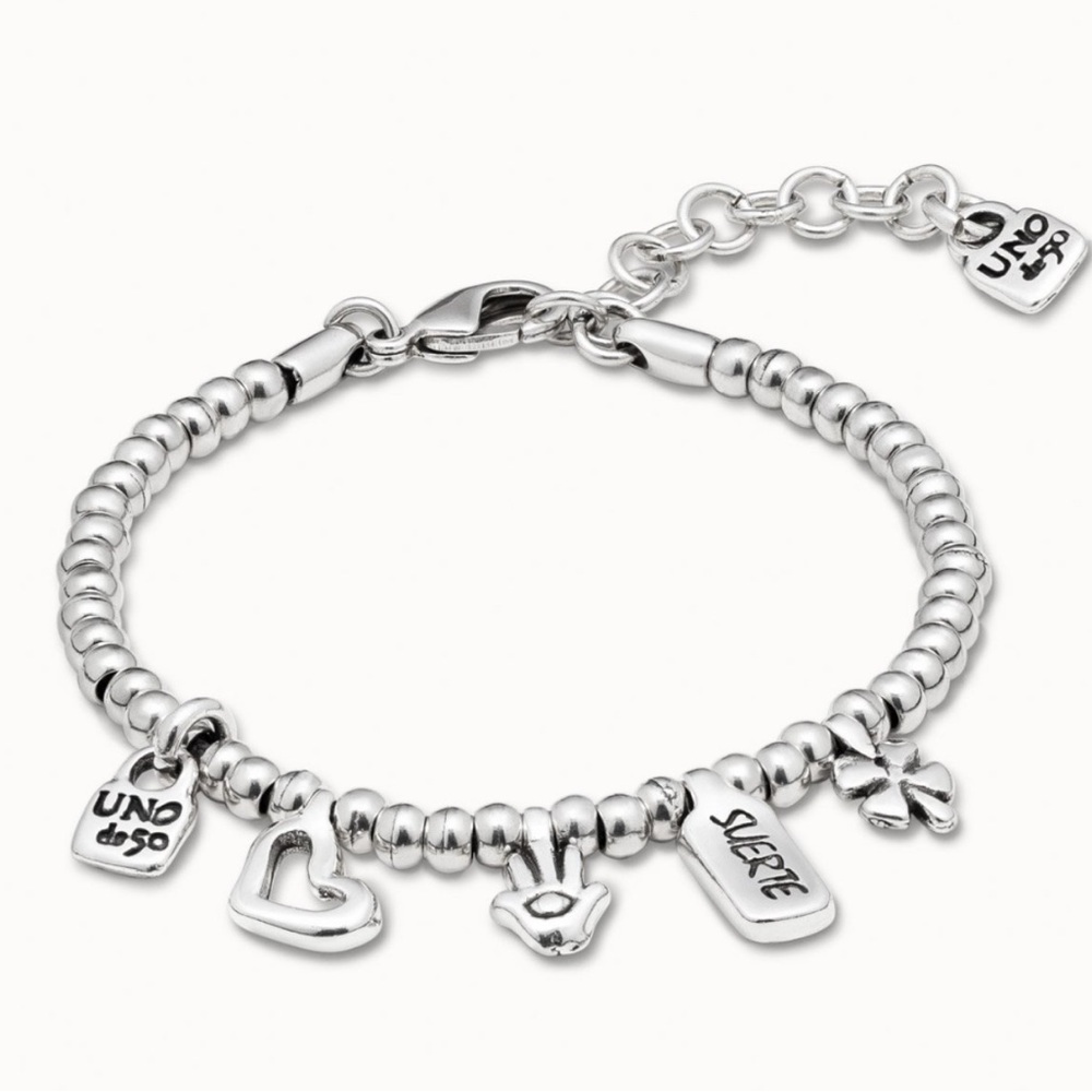 Beaded bracelet with charms